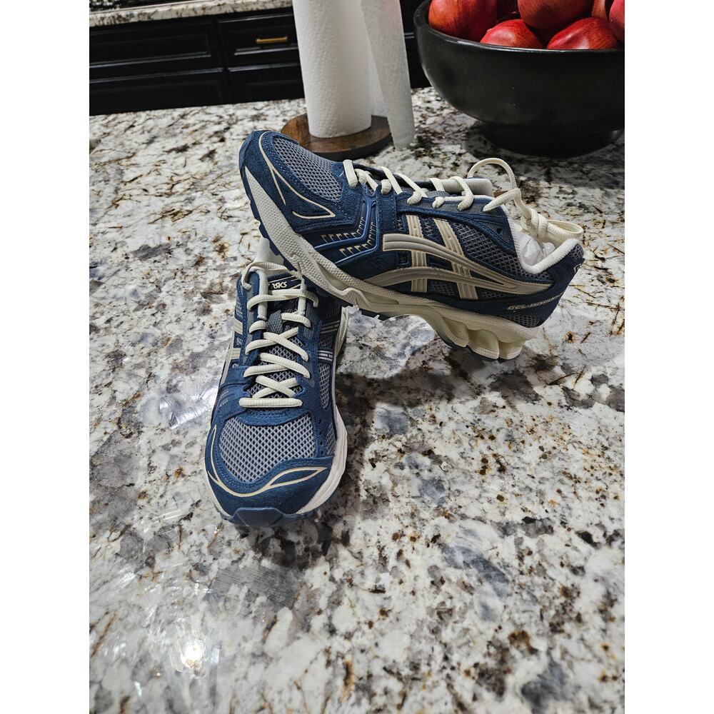 Asics Gel Kayano 14 Dark Pewter Seal Grey Mens 7 Medium